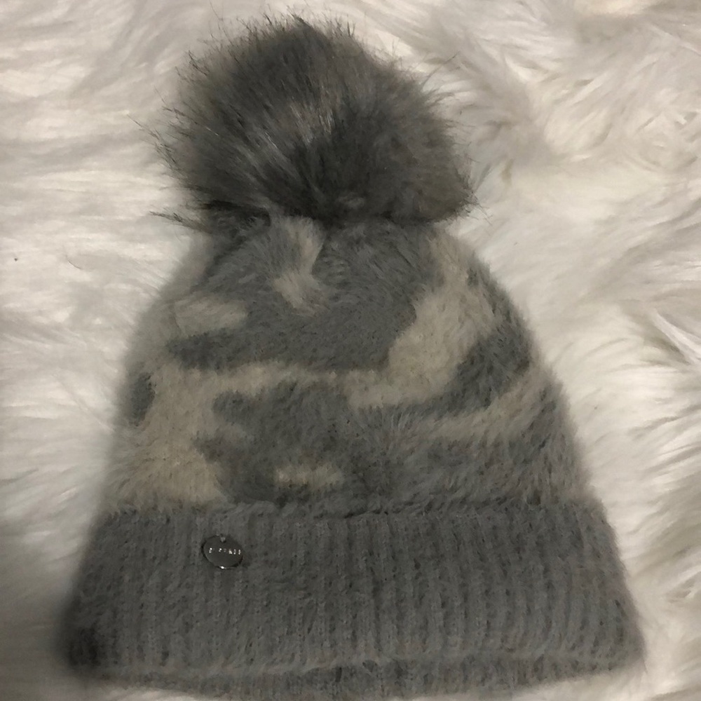 Fuzzy express stocking hat